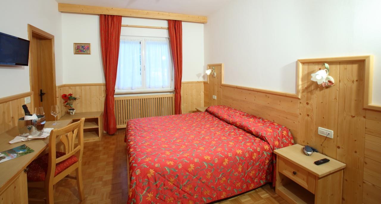 Hotel Zurigo Мольвено Экстерьер фото