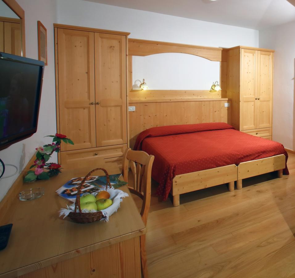 Hotel Zurigo Мольвено Экстерьер фото